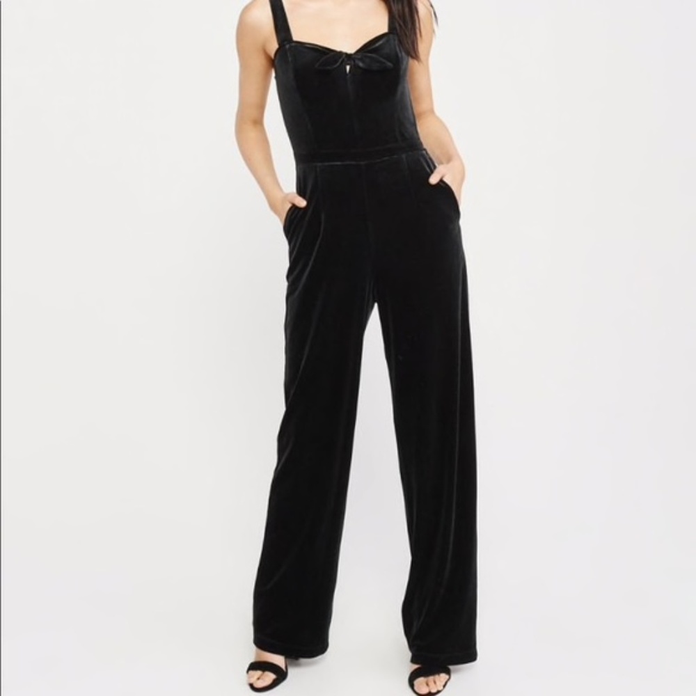 Abercrombie & Fitch Velvet Tie Front Jumpsuit